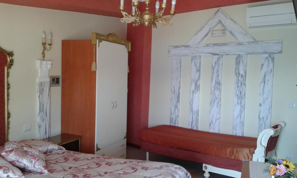 Olimpo Palace Affittacamere Scilla Habitación foto
